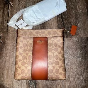 Coach Kitt Messenger Crossbody BRAND NEW
